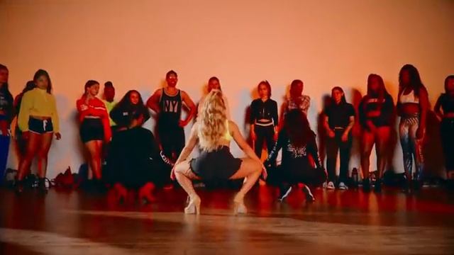 Beychella Homecoming mix | Beyonce | Aliya Janell Choreography | Queens N Lettos смотреть онлайн