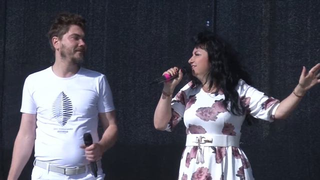 Дуэт "ИванОльга" с песней "Найди себе друга" смотреть онлайн