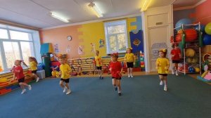 Спортивный танец с гантелями "We well rock you!"