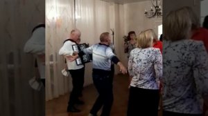 Цыганочка с выходом.