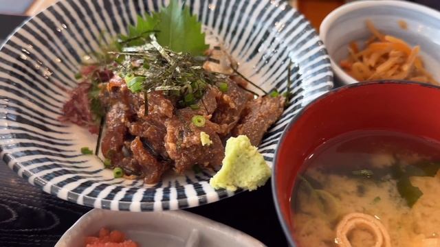 福岡特大ランチ4選?メガ盛り20個からあげ定食&海鮮丼&デカ盛りおしゃれランチ