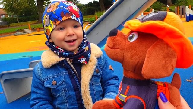 Малыш Играет в Прятки СБОРНИК ПРО ЭЛЬВИРА И РАЙАН Ryan play hide and seek смотреть онлайн