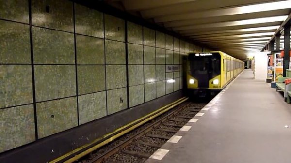 U-Bahn Berlin Bahnhof Neu-Westend U2 [HD]
