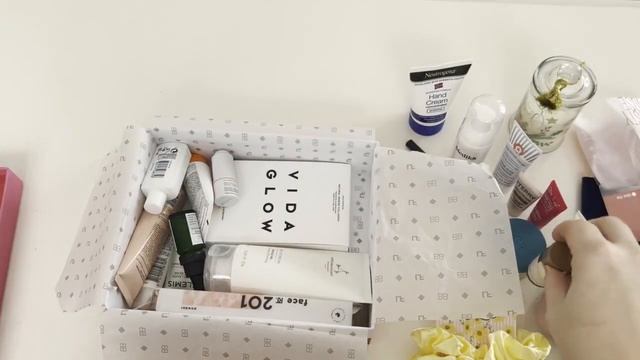 Lookfantastic Бьютибоксы | Распаковка | Ну неплохо же? смотреть онлайн