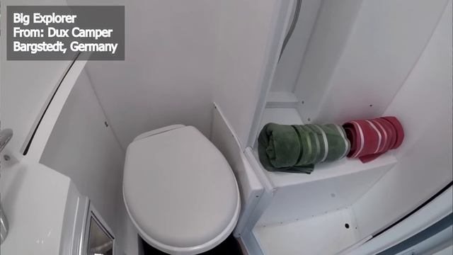 Exploring 8 New Truck Bed Campers with Full Bathrooms смотреть онлайн