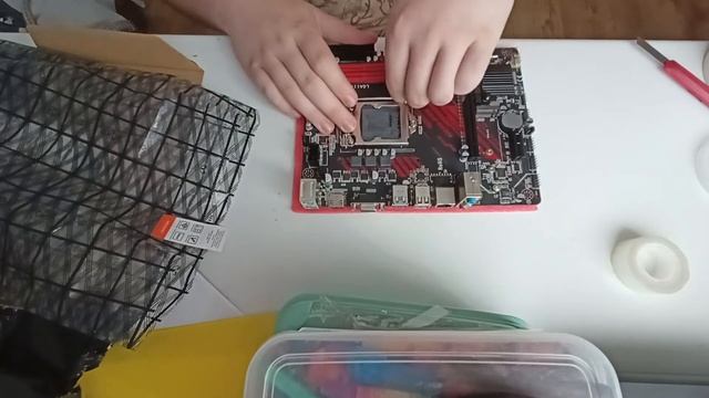 обзор материнской платы Machinist H81