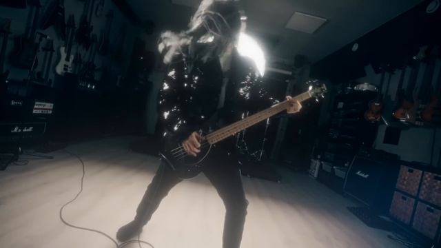 Paint the Town Red (metal cover by Leo Moracchioli) смотреть онлайн
