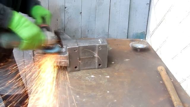 Ремонт советских тисков ◃ ║ ▹ Vise Restoration