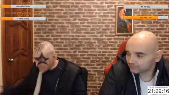 МОПС И АНДРЮХА ИГРАЮТ В РУЛЕТКУ МОПС ВЛЕТЕЛ ГОЛОВОЙ В ДВЕРЬ смотреть онлайн