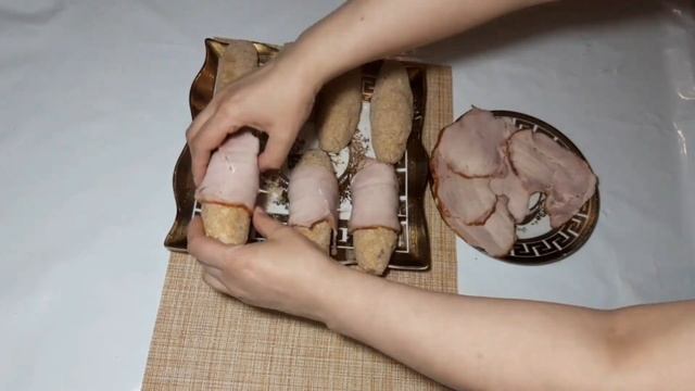 ♦️,,КОТЛЕТЫ ПО-КИЕВСКИ" завернутые ветчиной, будет украшать ваш праздничный стол ♦️ смотреть онлайн