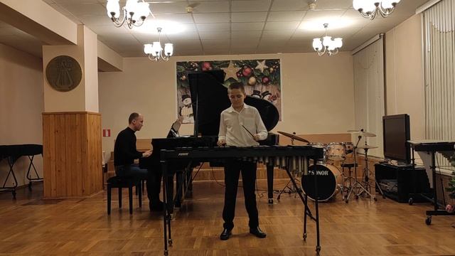 Р.Бажилин "Цилиндр" ксилофон смотреть онлайн