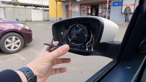 Замена зеркала Шкода Рапид