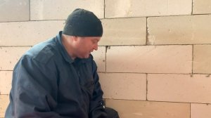 Чем заделать швы между пеноблоками. Клей-Пена для газобетона. Убираем "мостики" холода.
