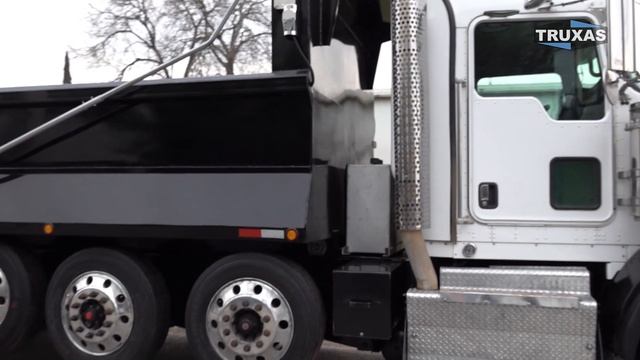 Overview: 2013 Kenworth T800 with 20ft AR Lane Dump Body смотреть онлайн