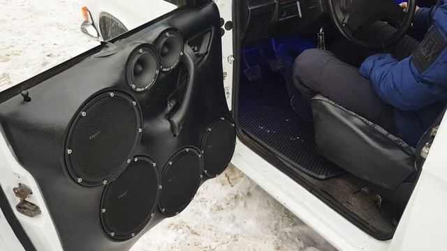 RuEVA.ru коврики в прокаченную ВОЛГУ смотреть онлайн