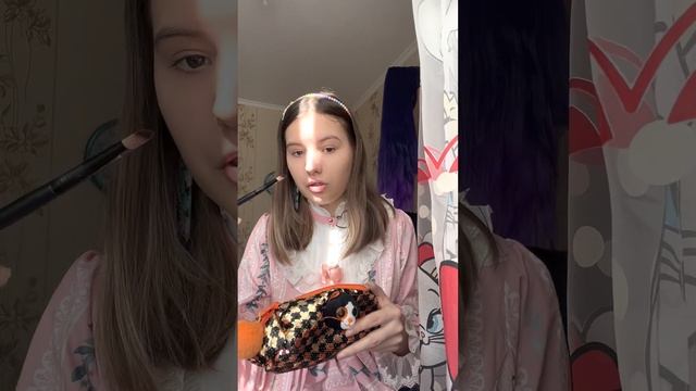 Обзор моей косметики для косплея✨