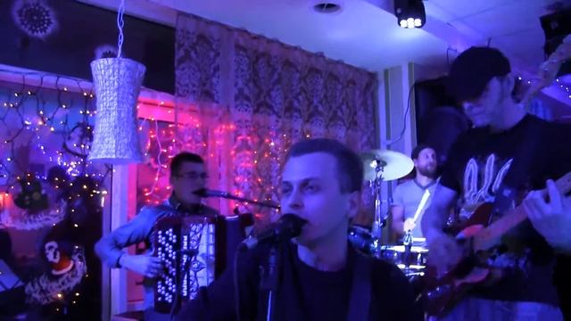 Boogie Parovozz - Ой, чий-то кінь стоїть смотреть онлайн