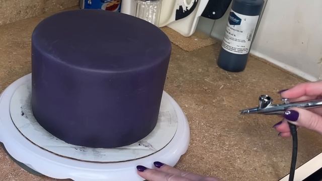 Decorate This Nightmare Before Christmas Cake! смотреть онлайн