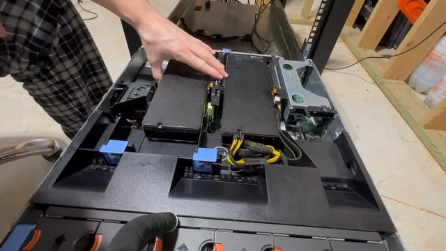 Dell PowerEdge R720 GPU Deep Learning Upgrade: Installing Dual Tesla P40s with NVIDIA Drivers смотреть онлайн