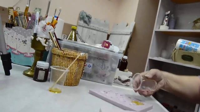 Панно мышка. Работа с патиной из битума смотреть онлайн