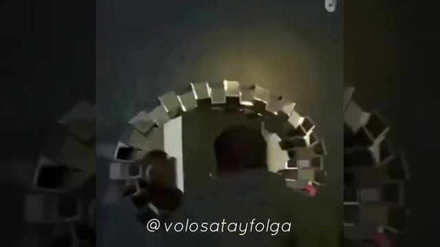 Эпиляция бровей от друзей смотреть онлайн