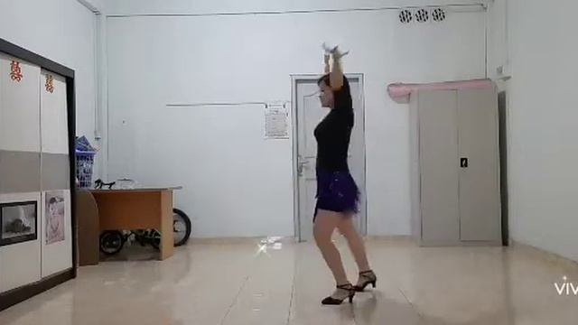 Aduh Line Dance, Choreography by M. Yani (INA) смотреть онлайн