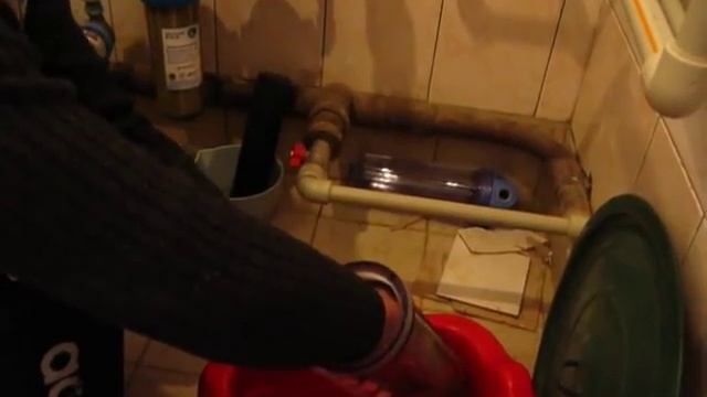 Замена фильтра воды смотреть онлайн