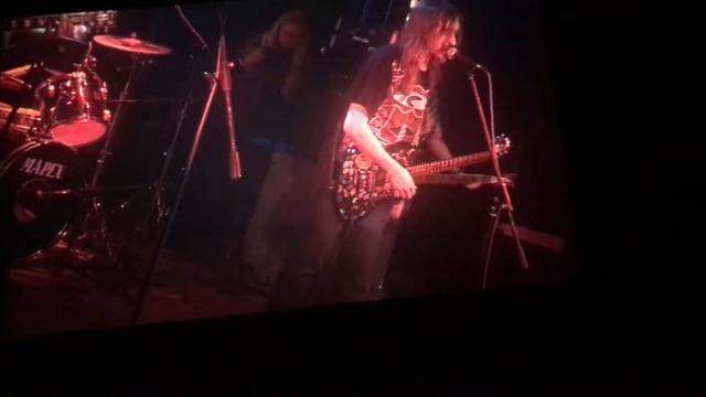 СИЯНИЕ ОБРУШИТСЯ ВНИЗ. Показ 30.04 смотреть онлайн