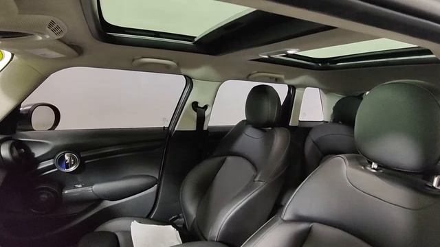 2017 MINI Cooper West Palm Beach, Riviera Beach, North Palm Beach, Royal Palm Beach, Palm Beach Gar смотреть онлайн
