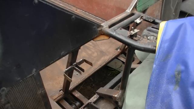 Трицикл на базе мотоцикла Урал / 12 серия / Установка тормозной системы смотреть онлайн