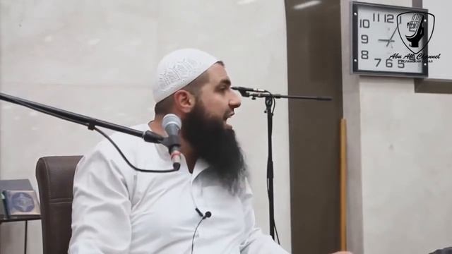 Мухаммад Хоблос  Не оставляй те  молитвы Muhammad Hoblos
