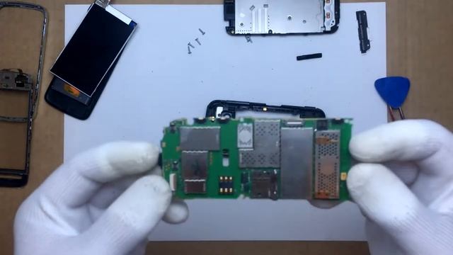 Как разобрать и как собрать Nokia 5230 RM-588 смотреть онлайн