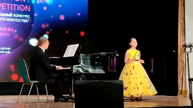 Лесная песнь - Э. Григ, слова Кр. Винтера, перевод С. Гинзберг смотреть онлайн