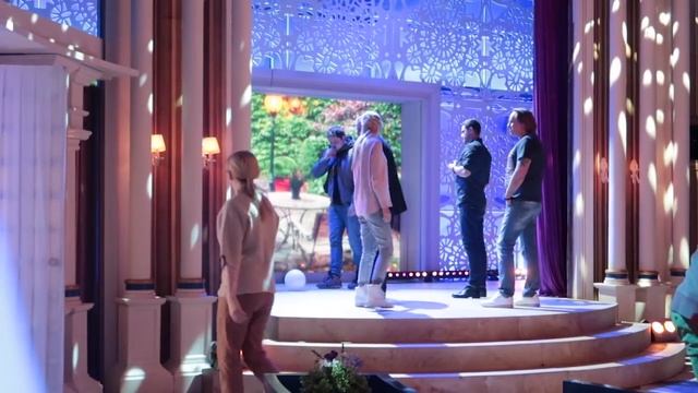 В Москву разогнать тоску)) На передачу Давай поженимся. смотреть онлайн