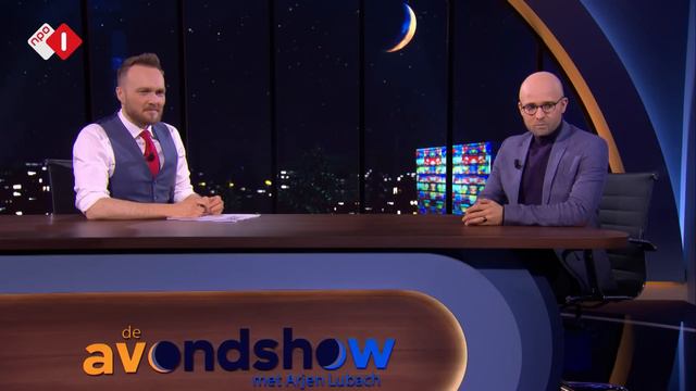 Kunnen Nederlanders nog wel schaatsen? | De Avondshow met Arjen Lubach (S5) смотреть онлайн