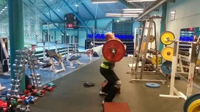 2016-03-29 Raaka rinnalleveto riipusta - Hang Power Clean 140 kg смотреть онлайн