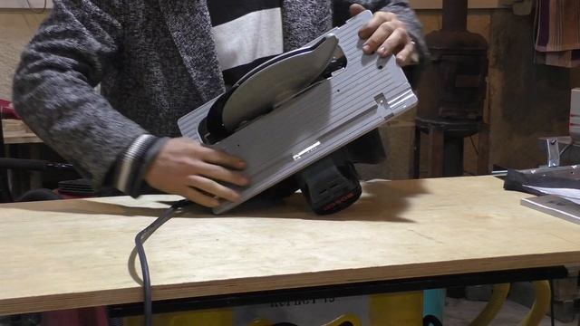 Ручная циркулярная пила BOSCH GKS 85 Professional Обзор смотреть онлайн