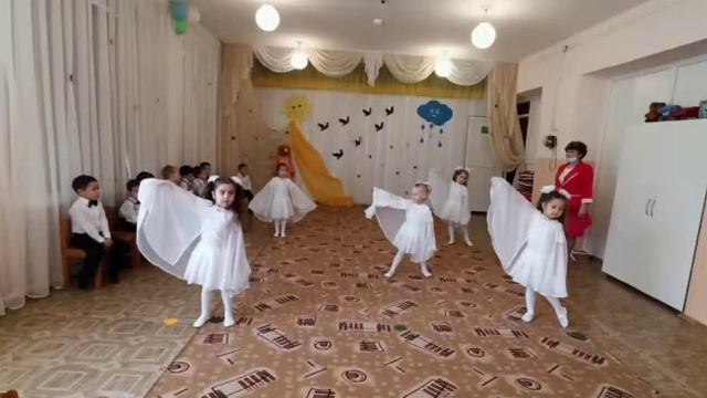 "Осень, осень - в гости просим..." смотреть онлайн