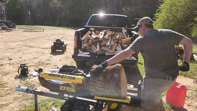 Champion 27-Ton Log Splitter / Best Log Splitter? смотреть онлайн