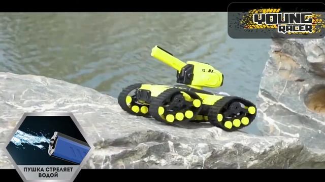 Машина танк на пульте управления стреляет водой подсветка эффект дыма, вездеход, трюковой смотреть онлайн