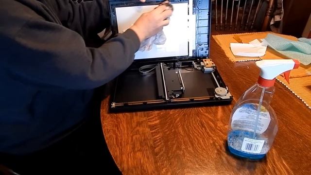 Epson Perfection V200 Scanner - How to clean inside the glass смотреть онлайн