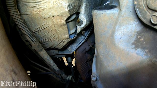 Ford F350 Clutch Master Cylinder Replacement and Slave Cylinder Replacement 6.0 Diesel смотреть онлайн