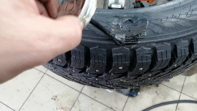 Ремонт бокового пореза шины с применением кордового пластыря от БХЗ. смотреть онлайн