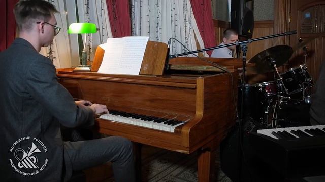 Hallelujah I Love Her So - Лада Савина смотреть онлайн
