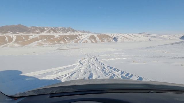 БЕСТЮБИНСКОЕ водохранилище ЗИМОЙ, Казахстан, 2021. Уравнитель. Лёд. ГЭС. смотреть онлайн