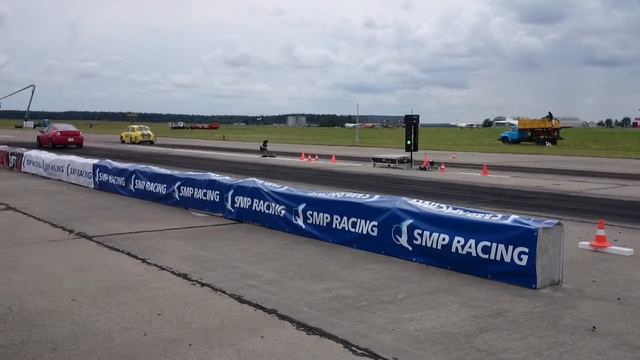 Unlim 500+ в Гродно 2014(Dodge Neon vs Zaz 965) смотреть онлайн