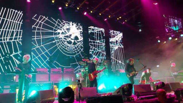 The Cure - Lullaby 4K - Mediolanum Forum, Assago, Milano, Italy, 4 nov 2022 смотреть онлайн