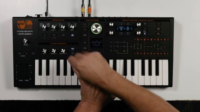 ASM Hydrasynth Explorer – 8-voice Synth Demo — Daniel Fisher смотреть онлайн