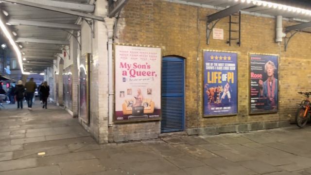 London Christmas 2022 ✨ Winter Night Walk, Covent Garden to Mayfair ✨ 4K HDR 60FPS смотреть онлайн