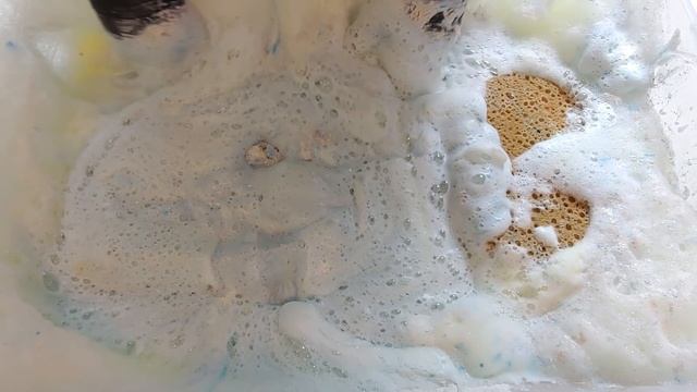 LYSOL FRESH JUG + AJAX BLEACH + SOAPS | Sponge Squeezing